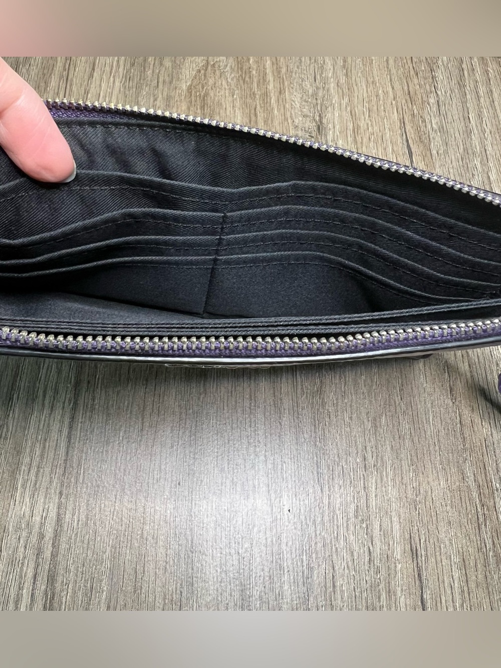 EUC Coach Purple Pebbled Leather Wristlet - Picture 6 of 6